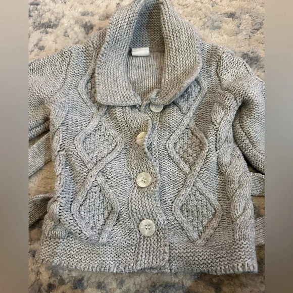 H&M Baby Cable Knit Gray Belted Cardigan Sweater Size 4–6 Months - Picture 3 of 6